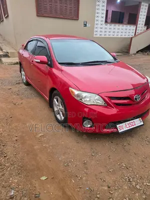 Toyota Corolla S 4dr Sedan (1.8L 4cyl 4A) 2013 Red