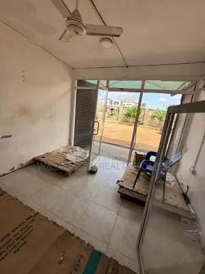 Road Side Shop/Store/Office Space/Showroom/Warehouse for Rent,spintex
