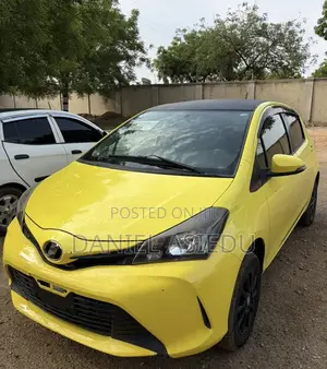 Toyota Vitz 1.3 AWD 3dr 2015 Yellow