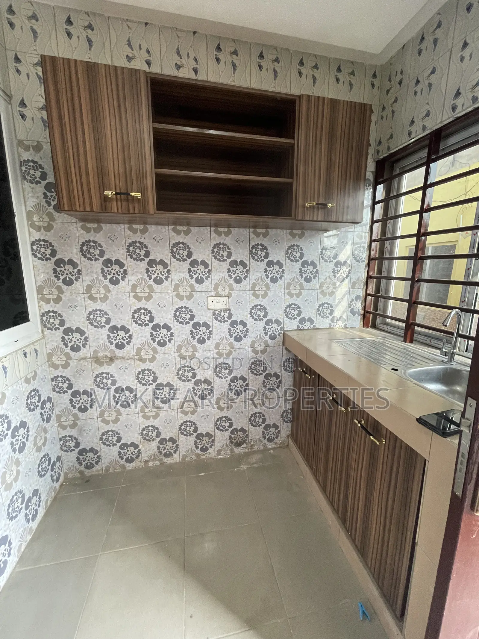 1bdrm House in East Legon for rent