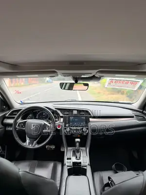 Honda Civic Touring Sedan 2019 White