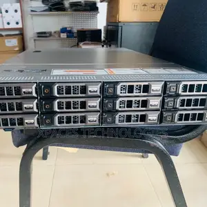 New Server Dell PowerEdge R740xd 32GB Intel HDD+SSD 1T