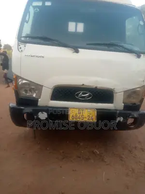 Hyundai Mighty 2 2010