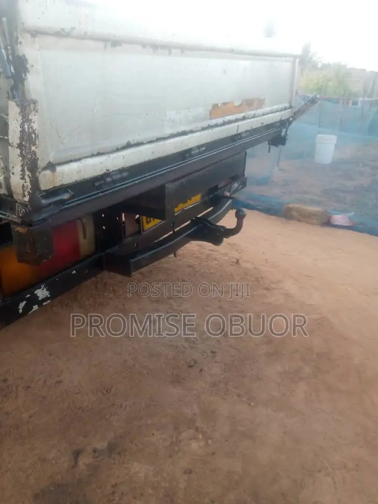 Hyundai Mighty 2 2010