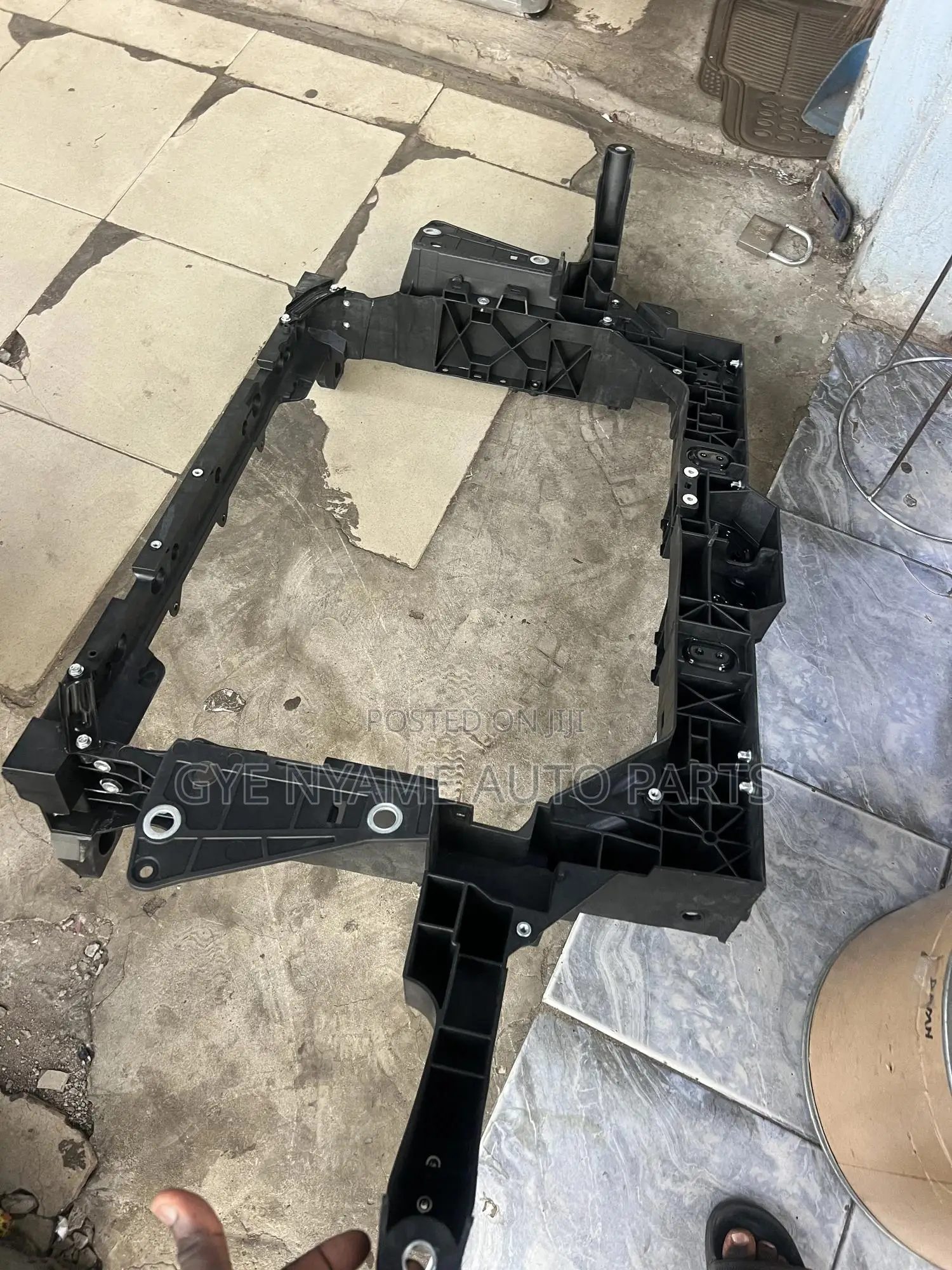 Honda CRV 2023:2026 Radiator Support