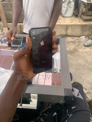 Apple iPhone XR 128 GB Black