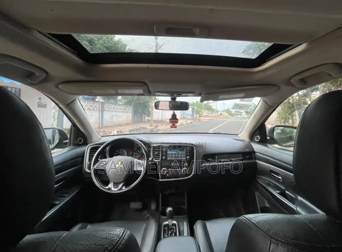 Mitsubishi Outlander SEL AWC 2016 Black