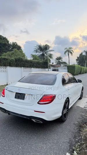 Mercedes-Benz E350 2020 Black