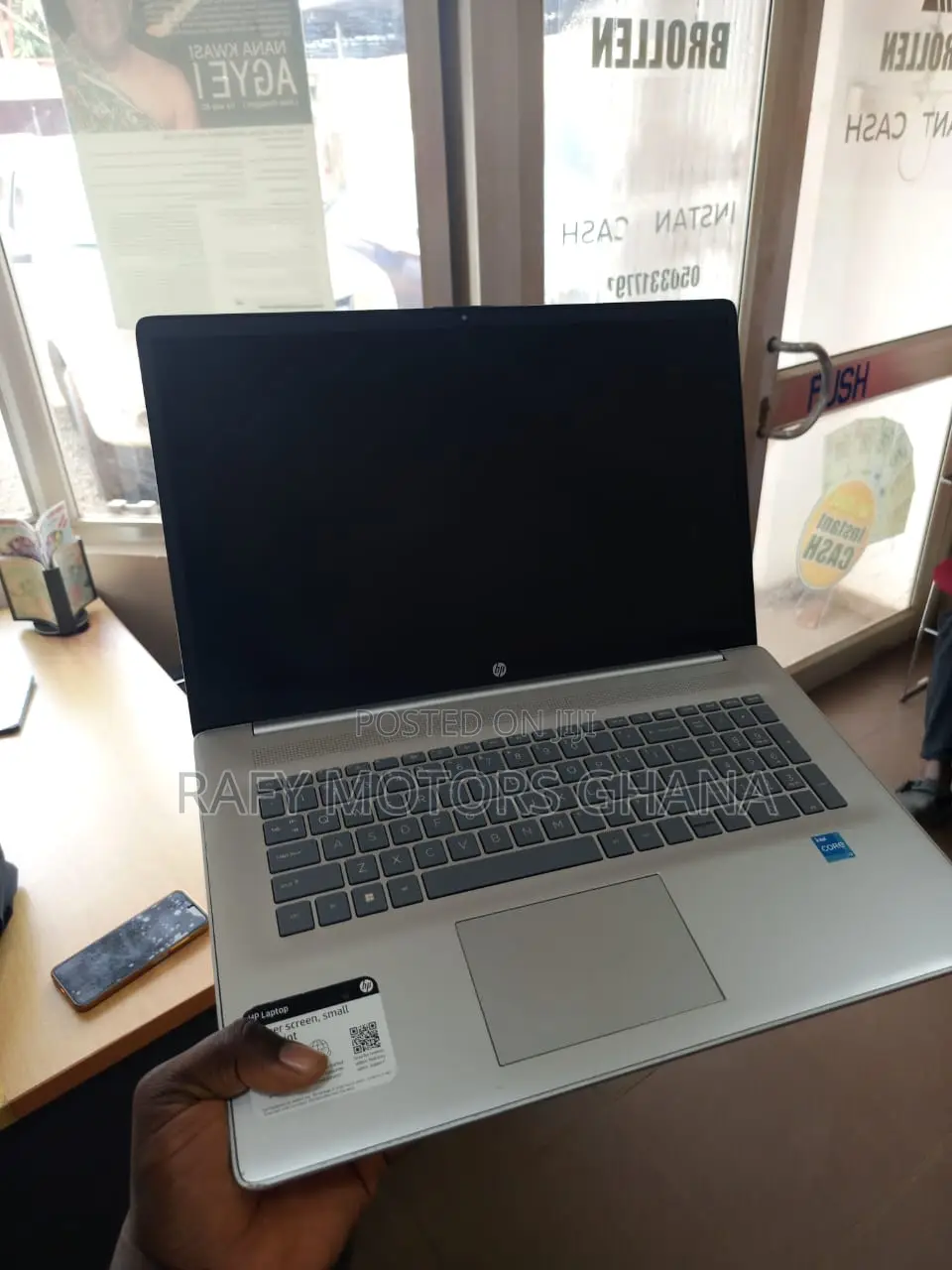 Laptop HP 17-3000 8GB Intel Core i3 SSD 500GB