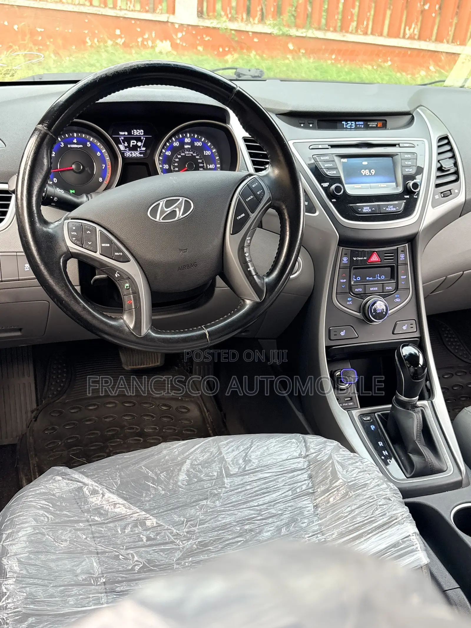Hyundai Elantra Limited 4dr Sedan (1.8L 4cyl 6A) 2015 Red
