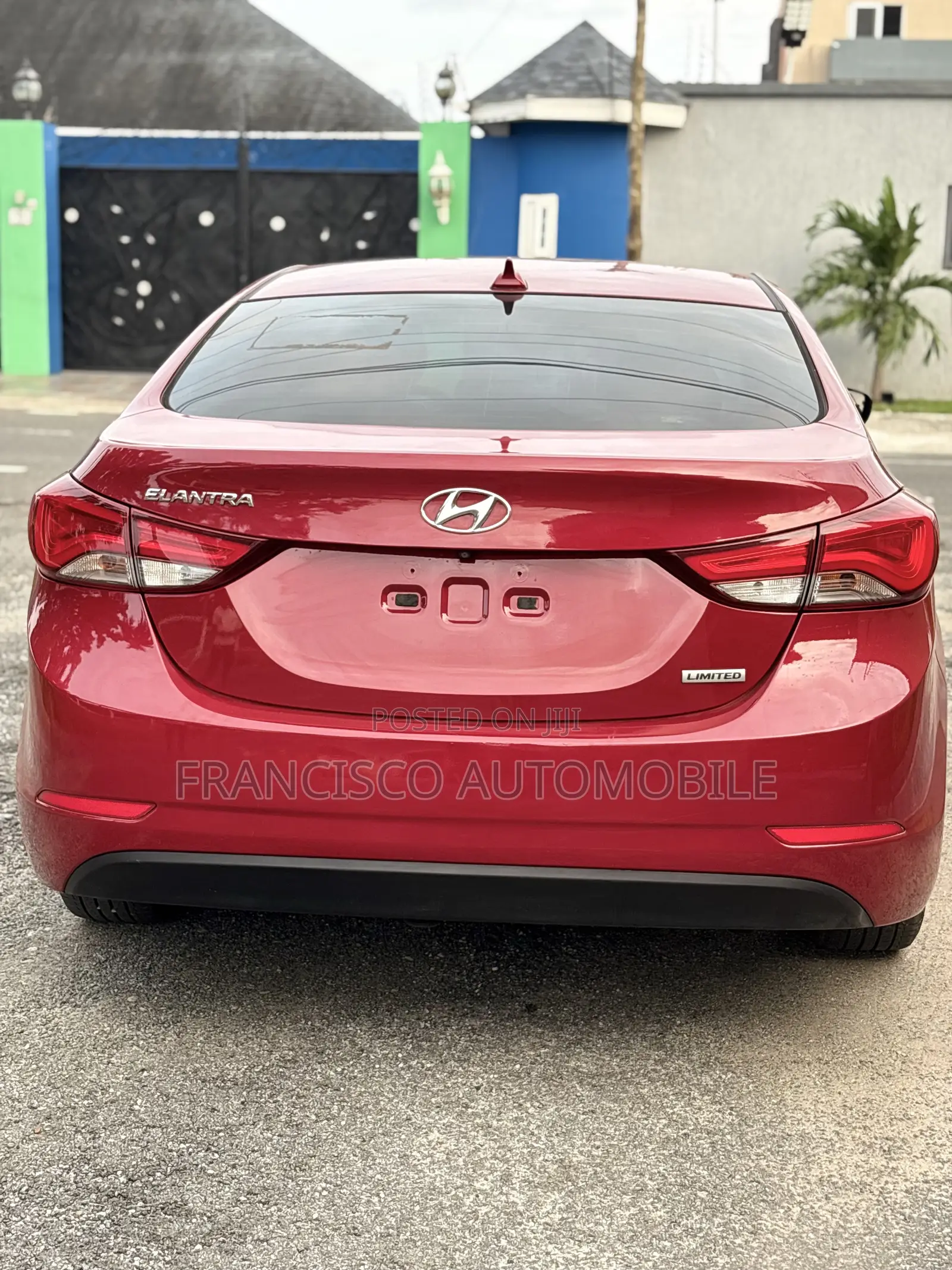 Hyundai Elantra Limited 4dr Sedan (1.8L 4cyl 6A) 2015 Red