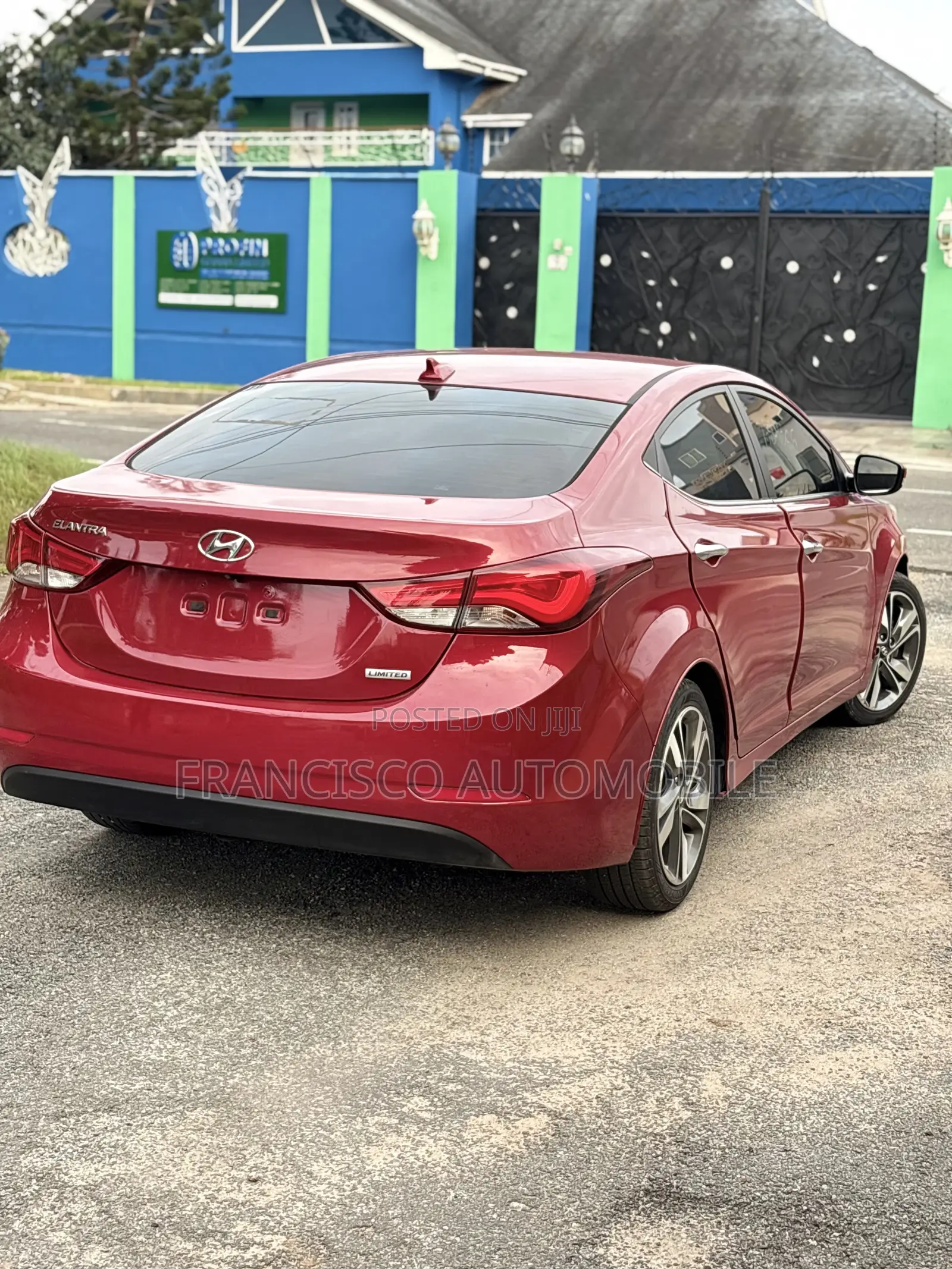 Hyundai Elantra Limited 4dr Sedan (1.8L 4cyl 6A) 2015 Red