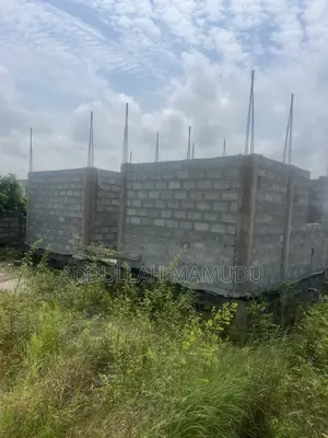 Uncompleted House for Sale at Tema Community 25 Close to the Devtraco