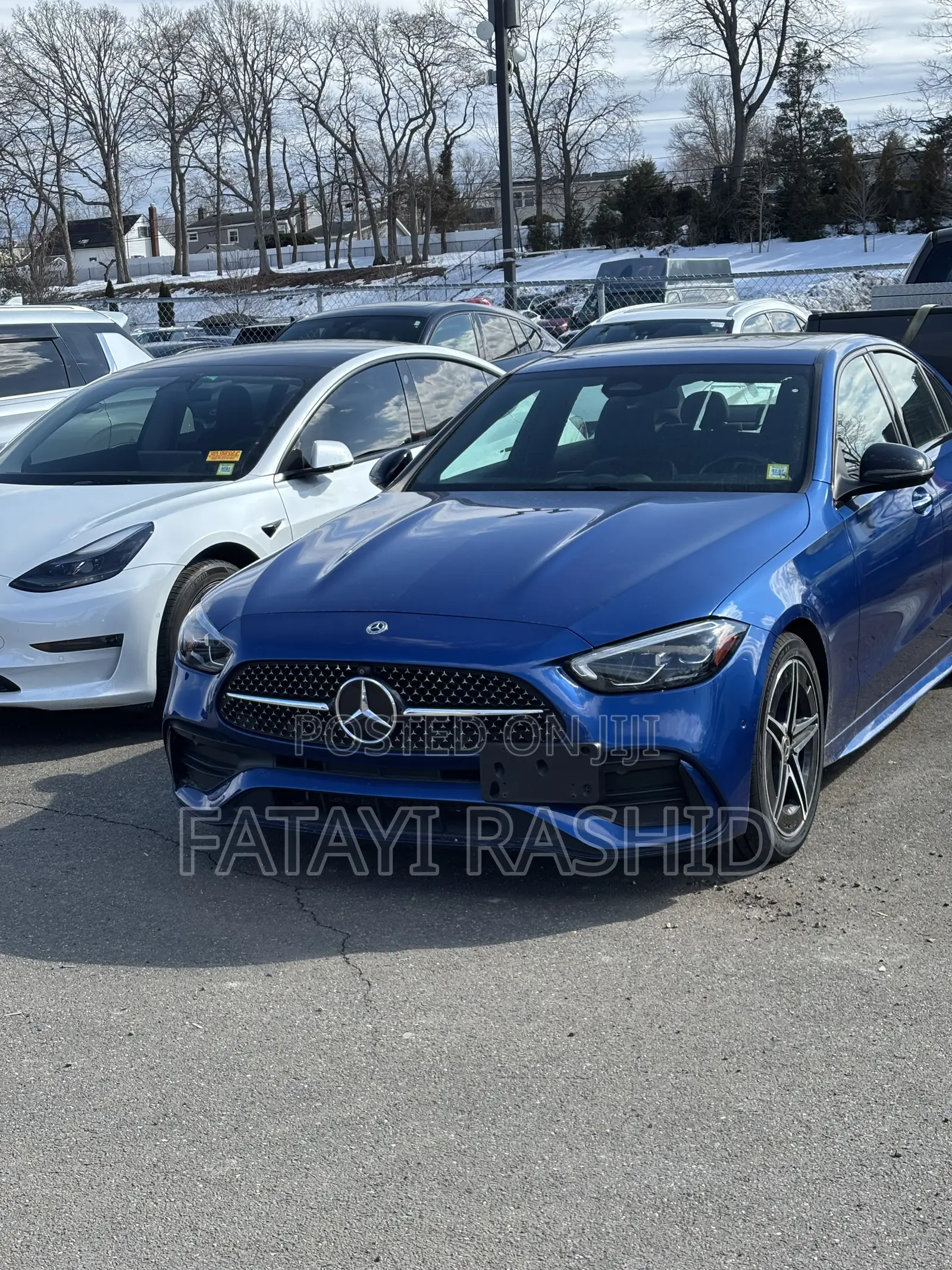 Mercedes-Benz C300 2023 Blue