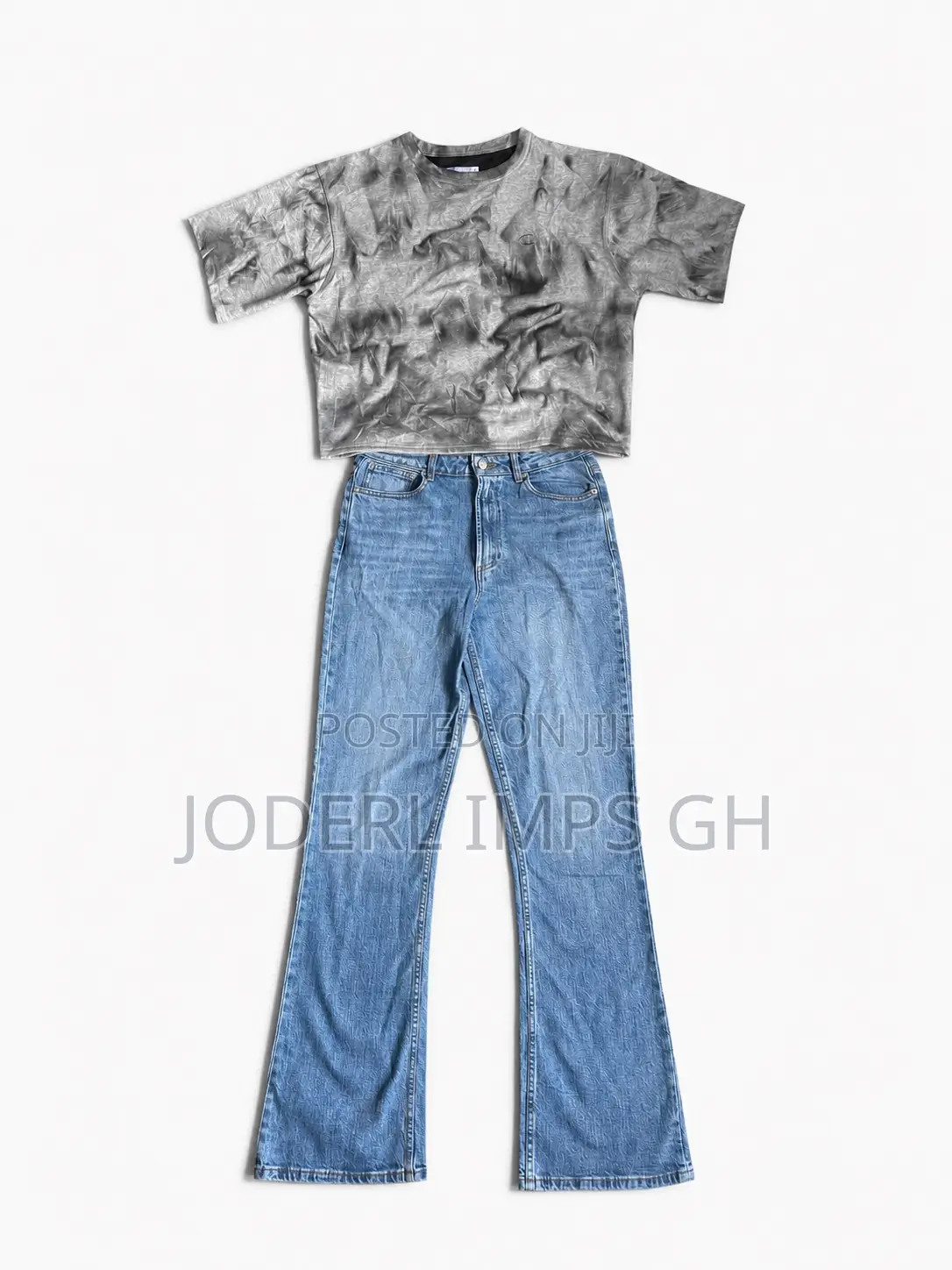 Cropped Top + Flare Jeans