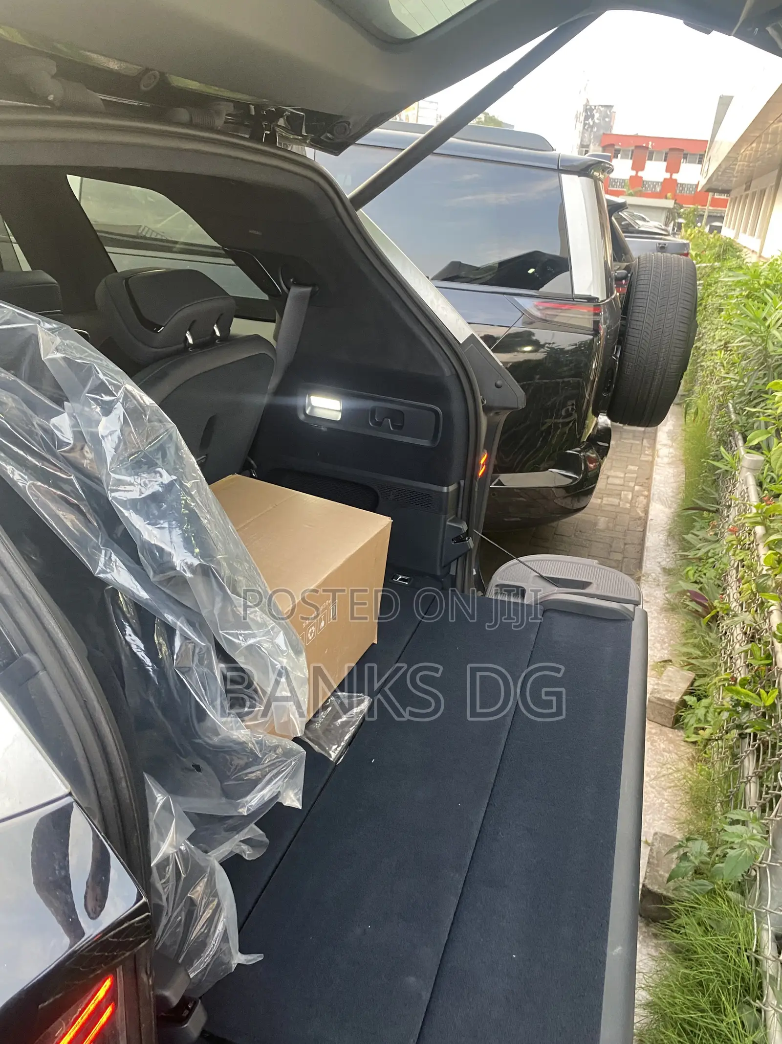 New Zeekr 9X 2025 Black