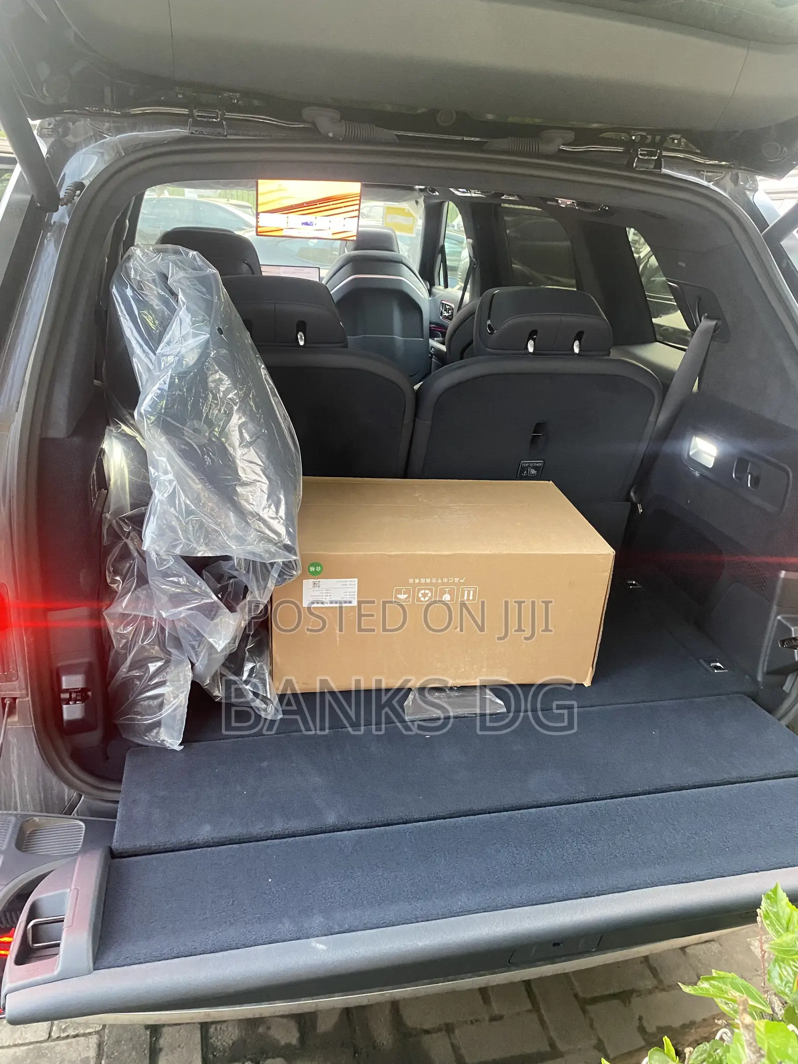New Zeekr 9X 2025 Black