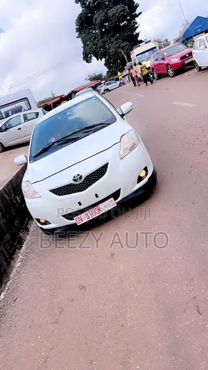 Toyota Belta 2010 White