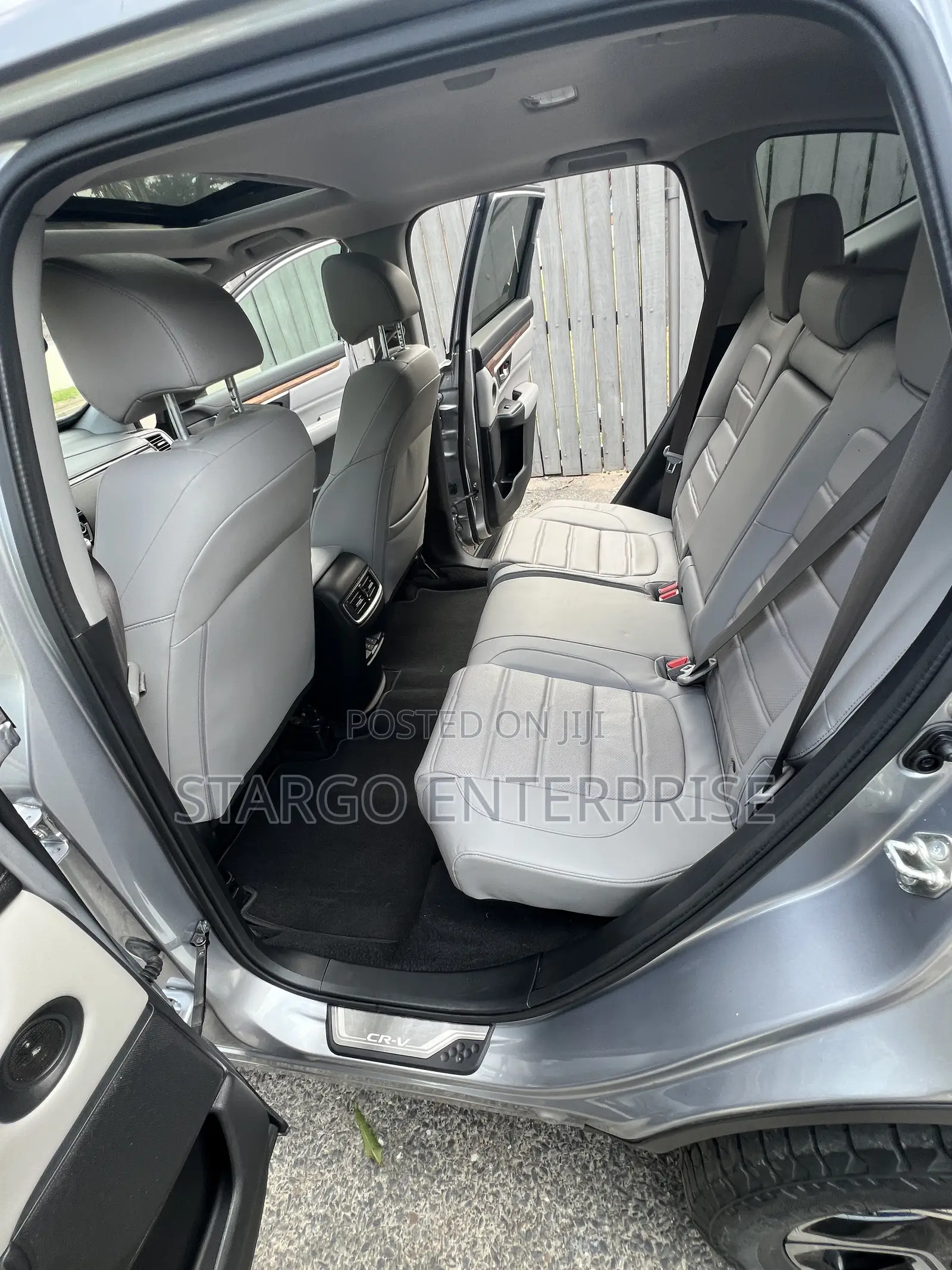 Honda CR-V Touring 4dr SUV AWD (1.5L 4cyl CVT) 2017 Silver