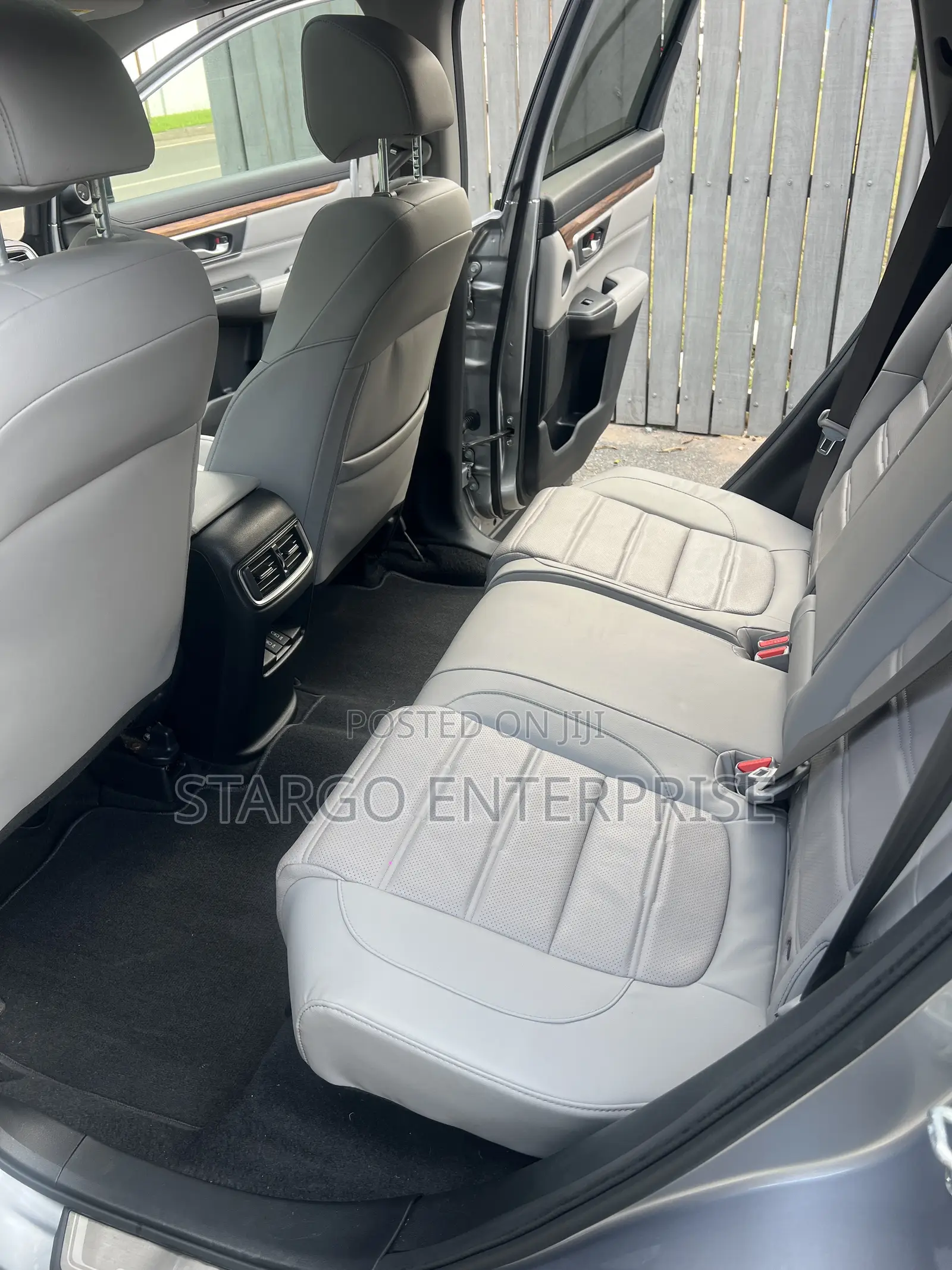 Honda CR-V Touring 4dr SUV AWD (1.5L 4cyl CVT) 2017 Silver
