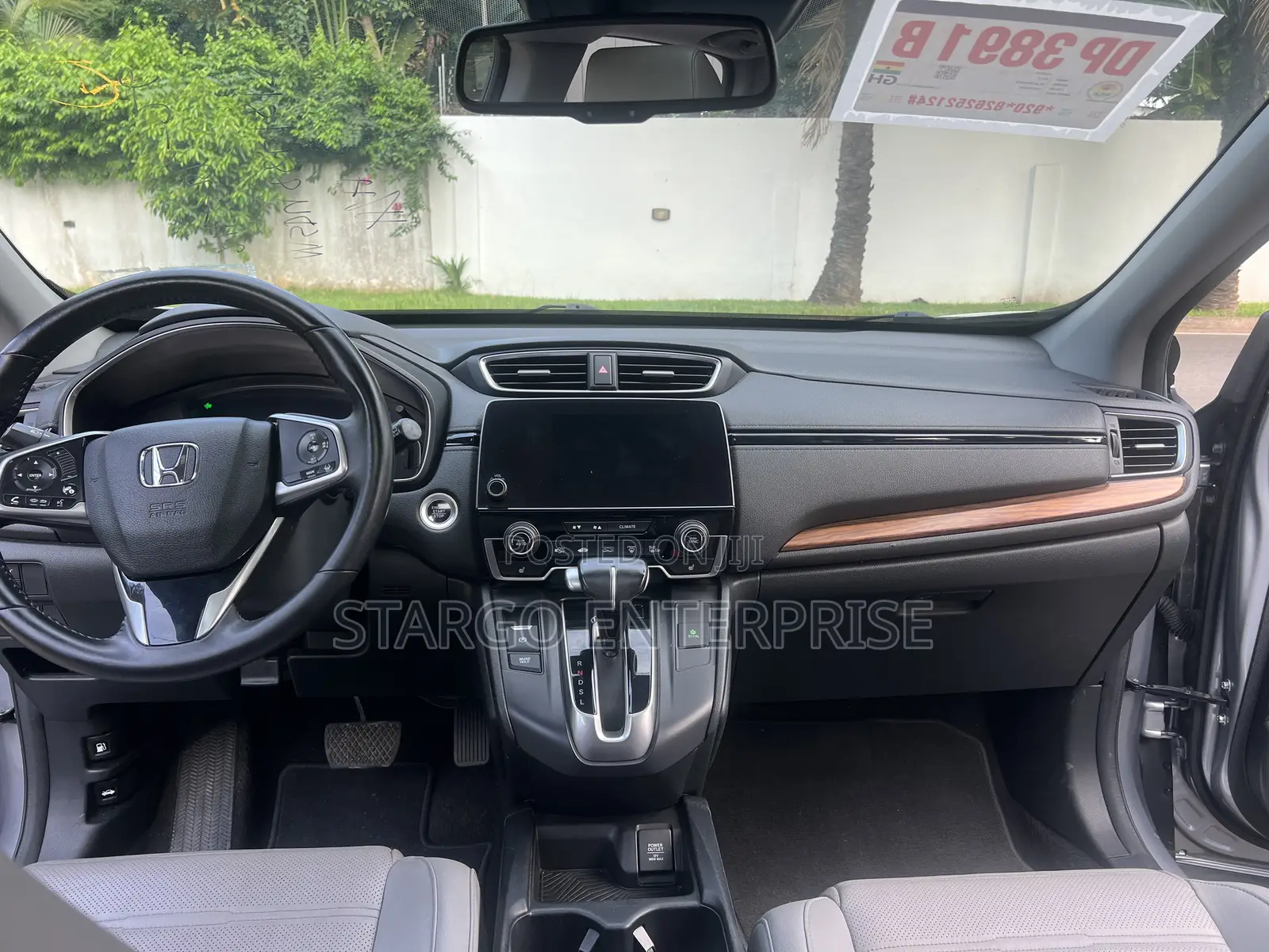 Honda CR-V Touring 4dr SUV AWD (1.5L 4cyl CVT) 2017 Silver