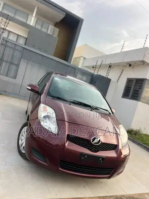 Toyota Vitz 2010