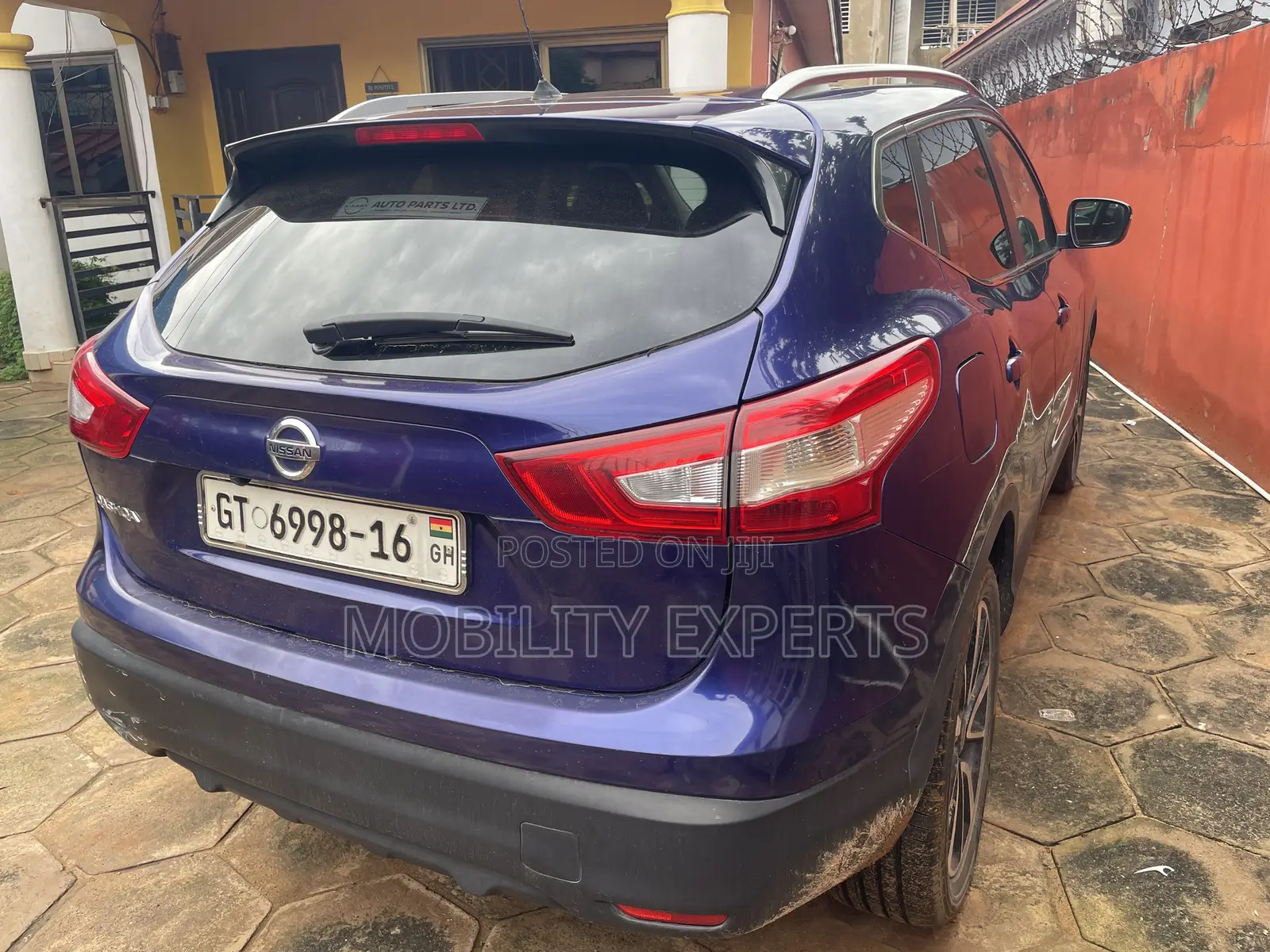 Nissan Qashqai 2016 Blue