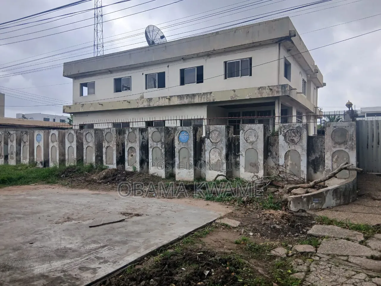 Titled Roadside 162×132 Plot of Land for East Legon, Lagos Avenue