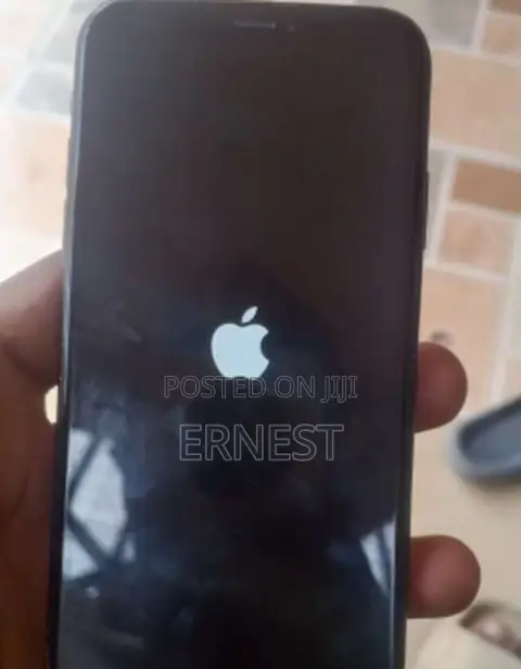 Apple iPhone XR 64 GB Black