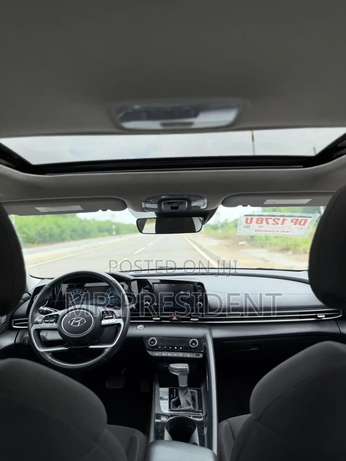 Hyundai Elantra 2022 Black