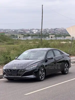 Hyundai Elantra 2022 Black