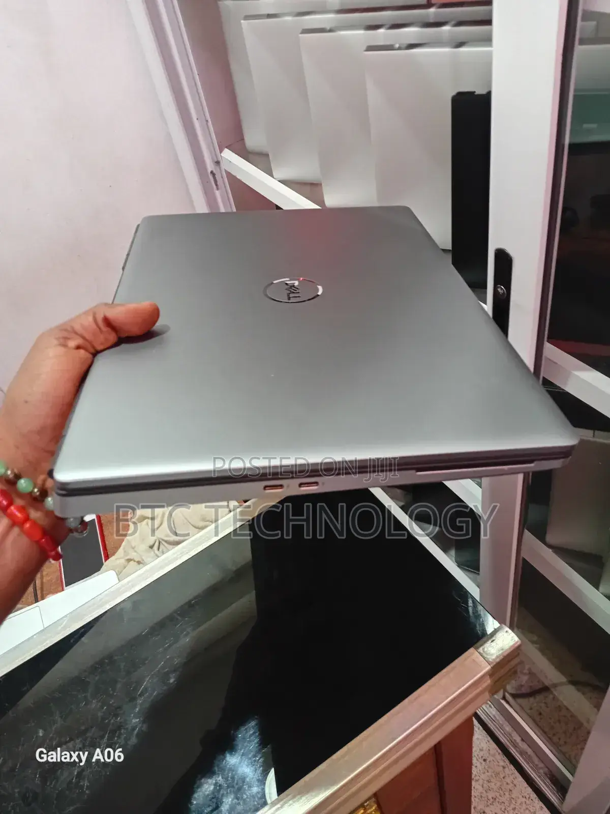 Laptop Dell Precision 15 7550 16GB Intel Core i5 SSD 512GB