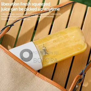 Rechargeable Electric Juicer, Fresh Juice and Direct Drinking