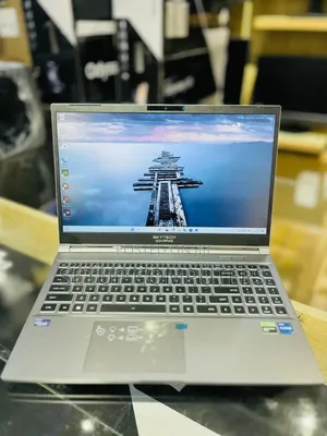 New Laptop 16GB Intel Core i5 SSD 1T