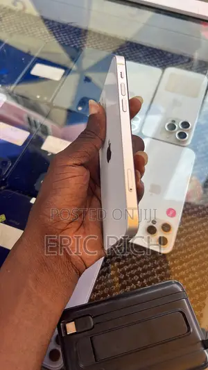 Apple iPhone 12 64 GB White