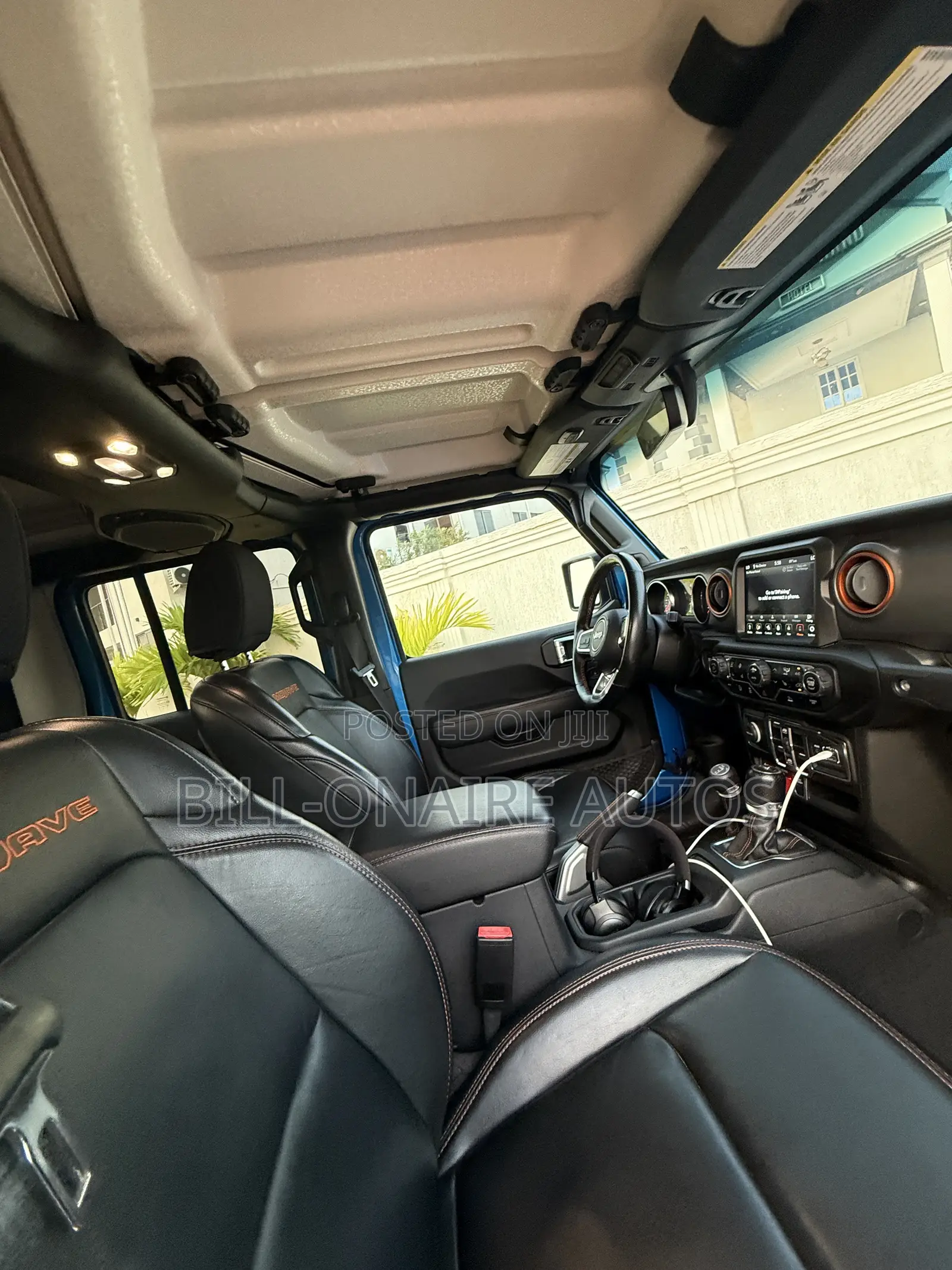 Jeep Gladiator Mojave 2022 Blue
