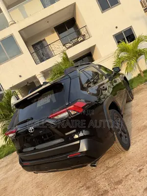 Toyota RAV4 Adventure AWD 2024 Black