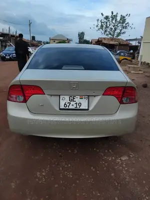 Honda Civic 1.6i Sport Automatic 2009 Ivory
