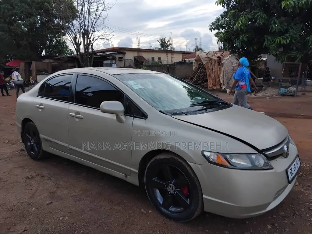 Honda Civic 1.6i Sport Automatic 2009 Ivory