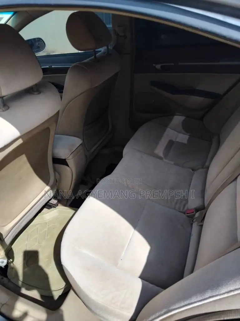 Honda Civic 1.6i Sport Automatic 2009 Ivory