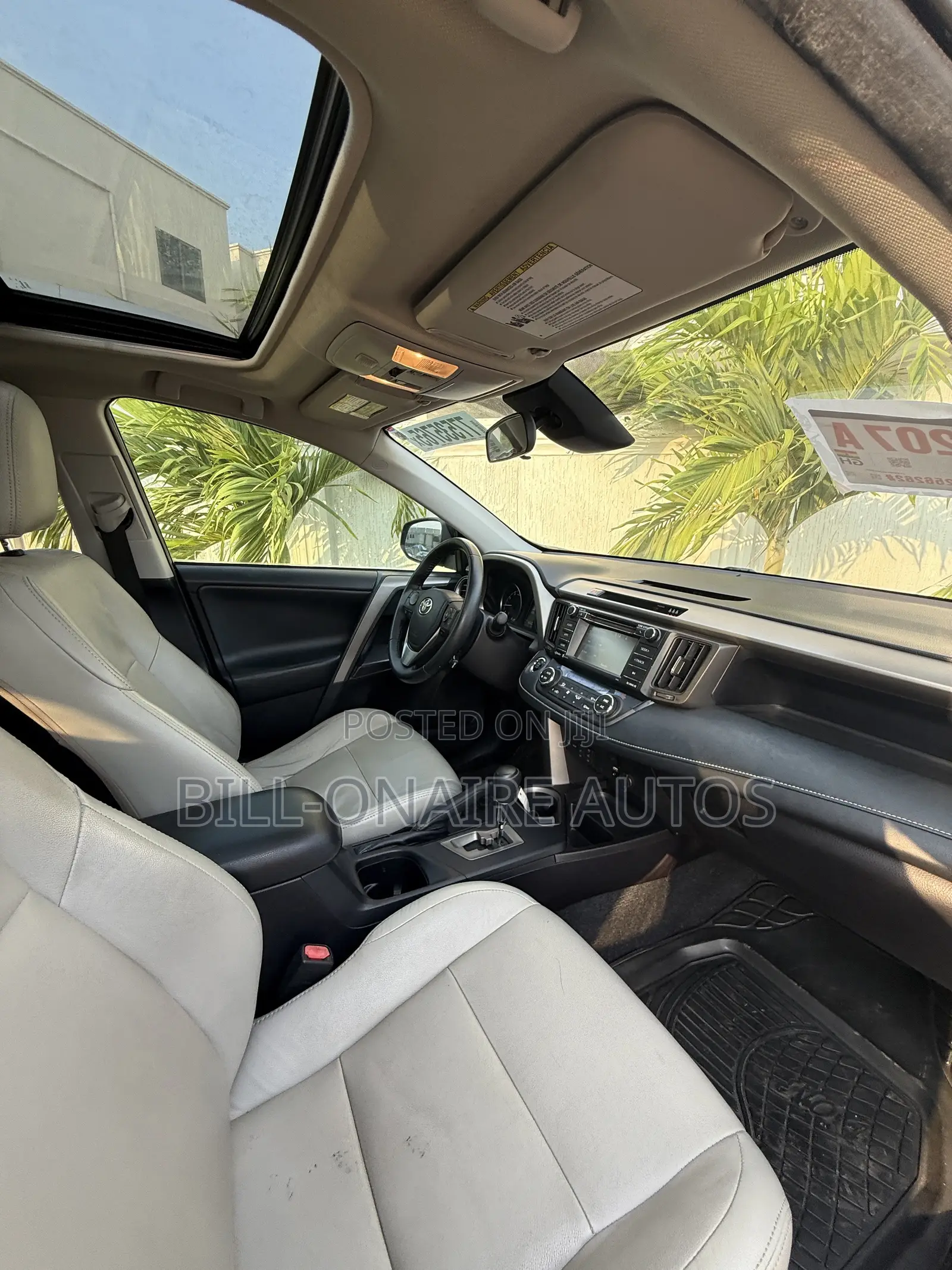 Toyota RAV4 XLE 4dr SUV (2.5L 4cyl 6A) 2018 Green