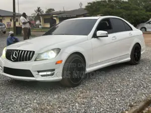 Mercedes-Benz C250 2015 White