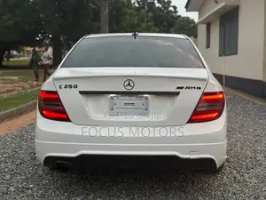 Mercedes-Benz C250 2015 White