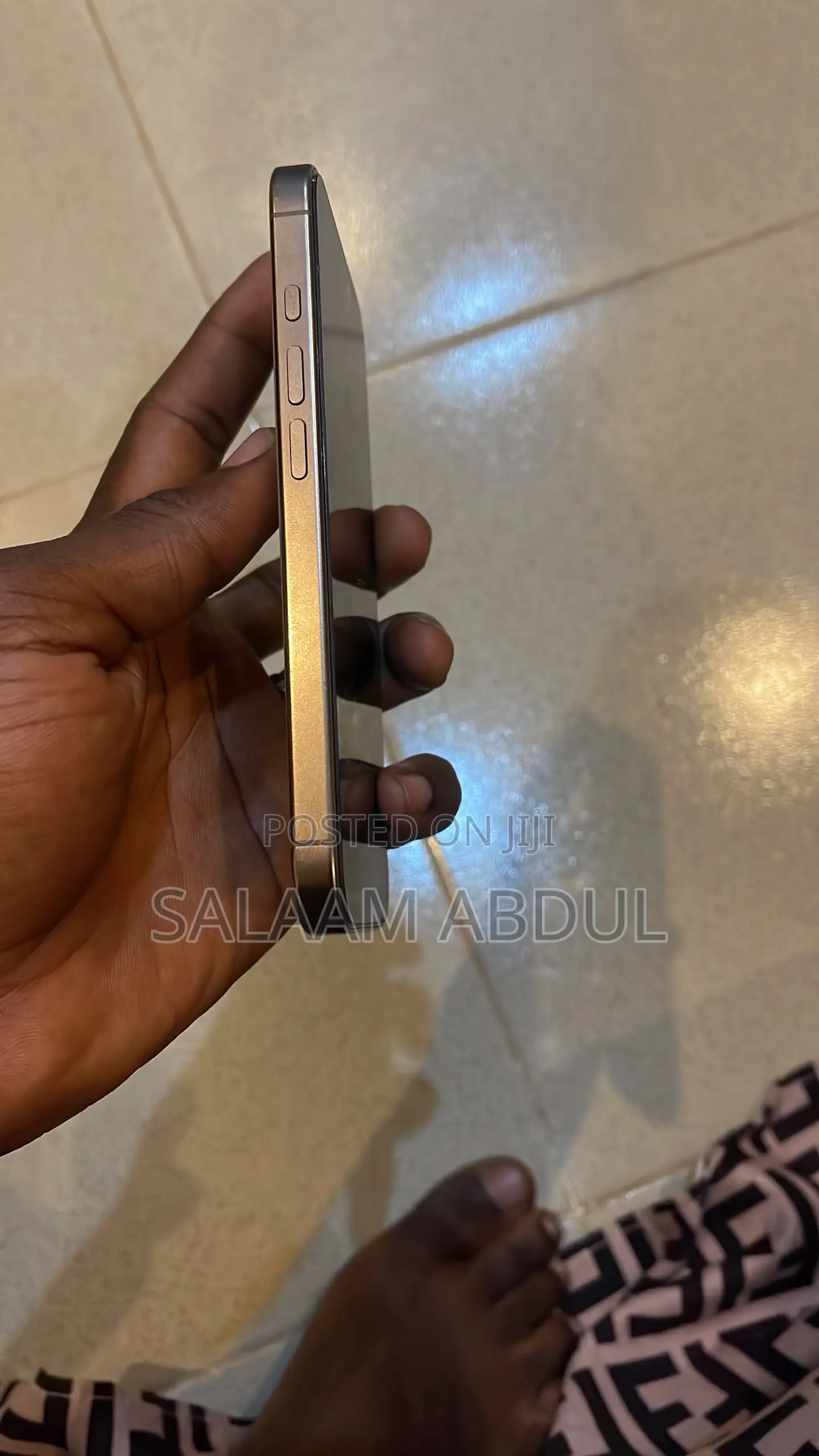 Apple iPhone 16 Pro 256 GB Gold