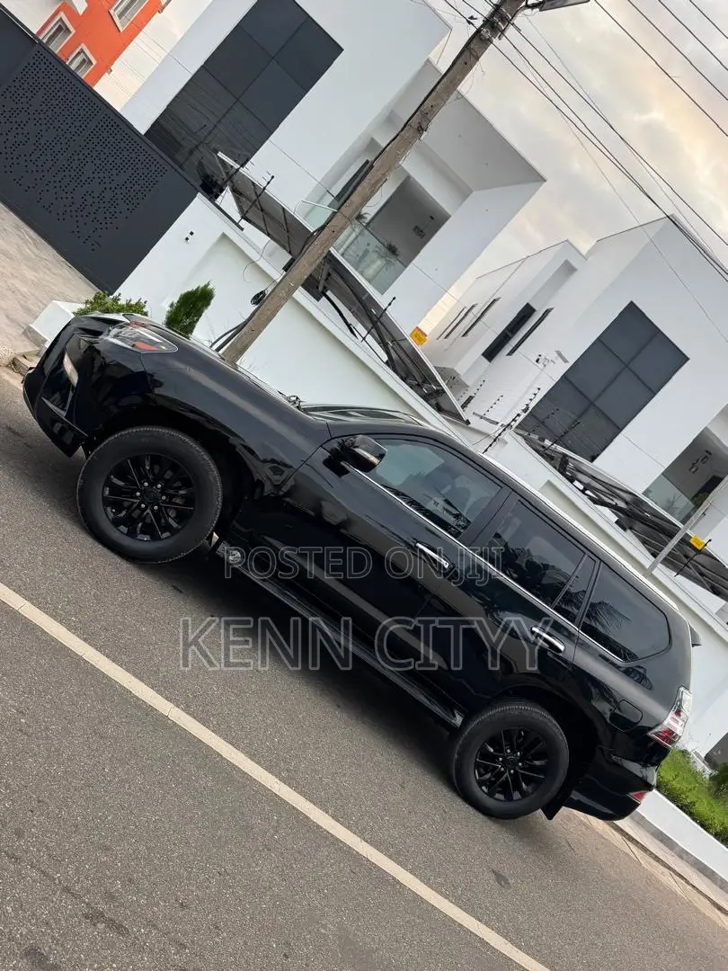 Lexus GX 460 2021 Black