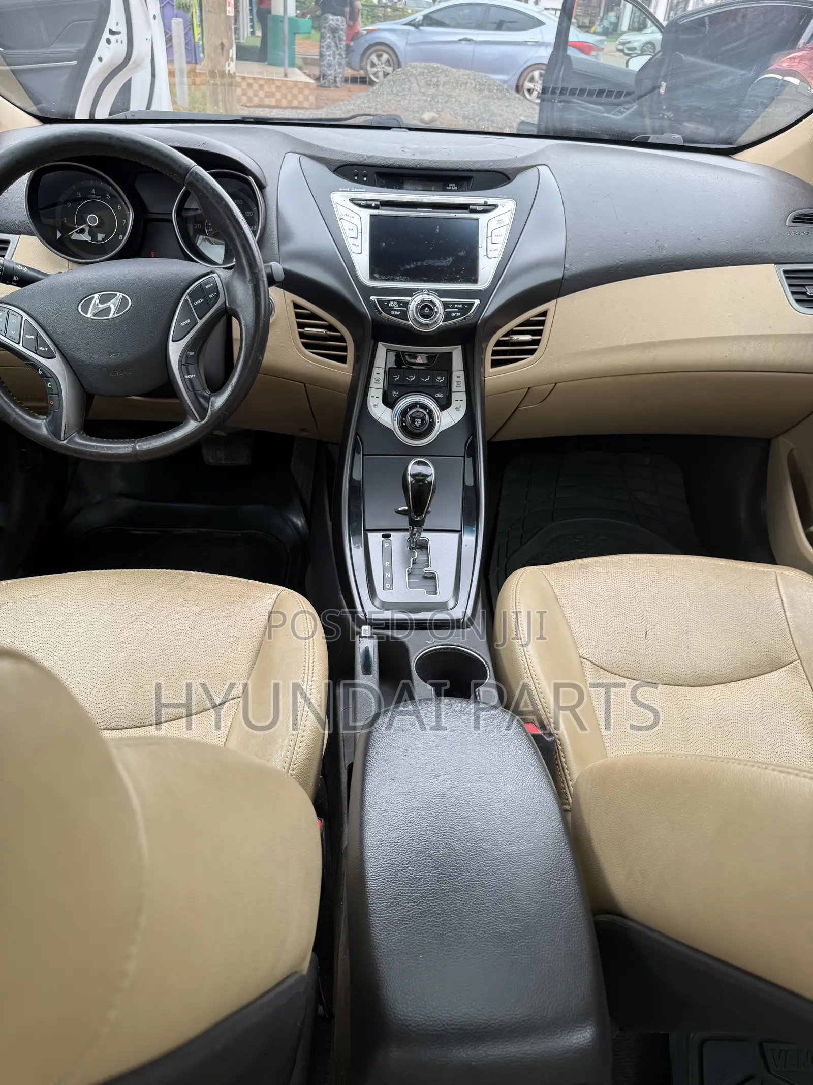Hyundai Elantra Limited 2012 White