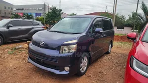 Toyota Voxy 2012 Blue