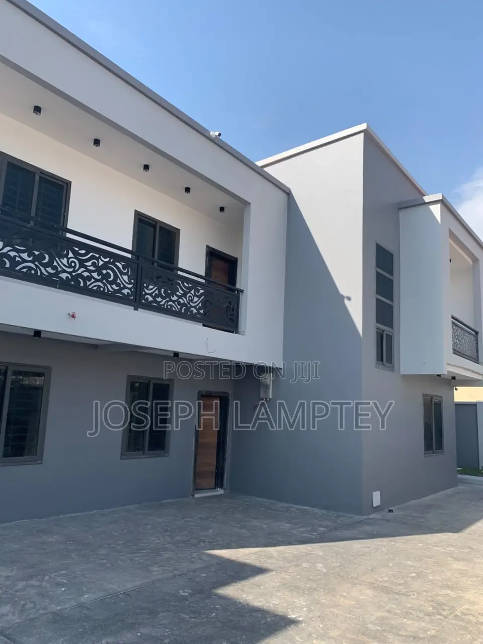 4bdrm House in Joseph Debrah, Ghana Link Area for sale