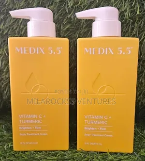 Medix 5.5 Vitamin C + Turmeric Body Treatment Cream 444ml.