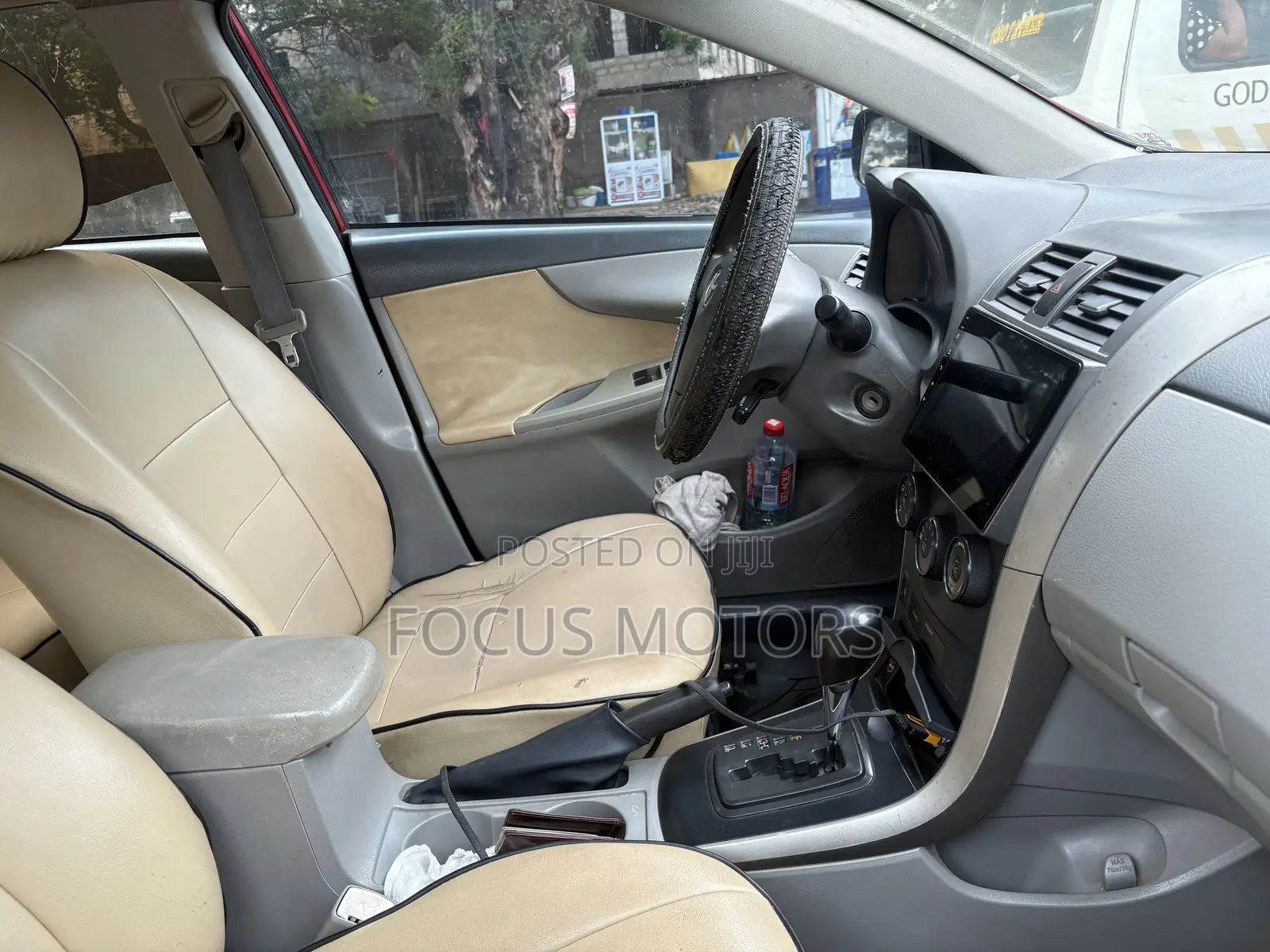 Toyota Corolla LE 4dr Sedan (1.8L 4cyl 4A) 2010 Red